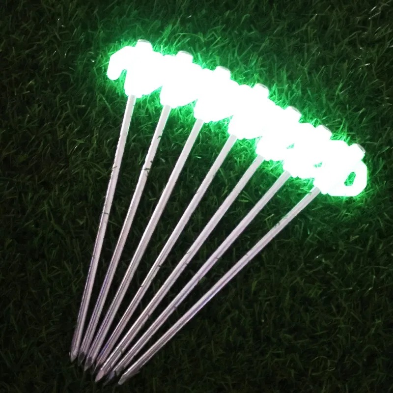 Luminous Tent Pegs Glow in Dar - Outdoor Power Stake recension och pris